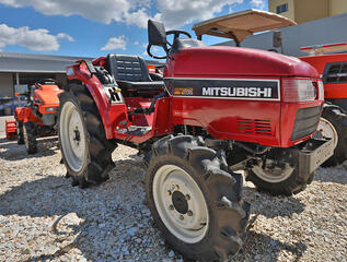 Mitsubishi MT 205 -